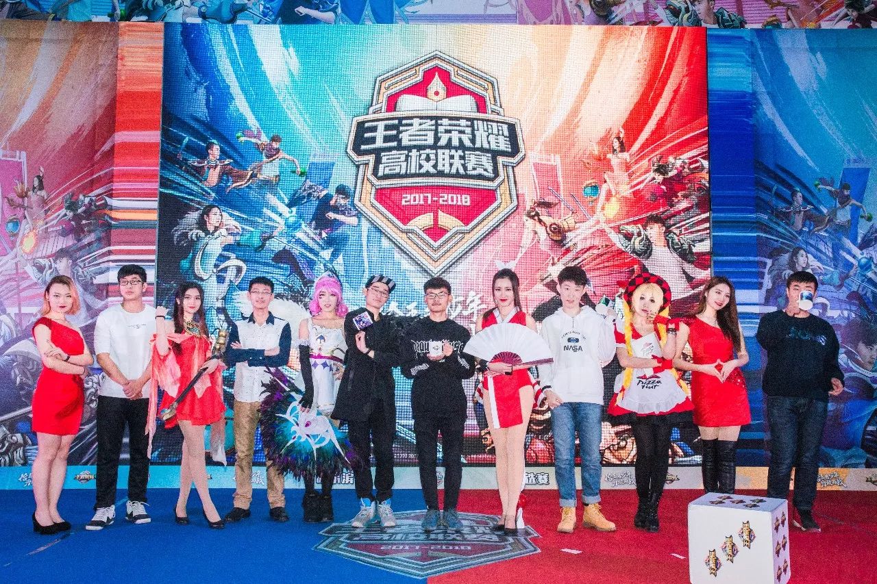 第三人前插 第三人前插